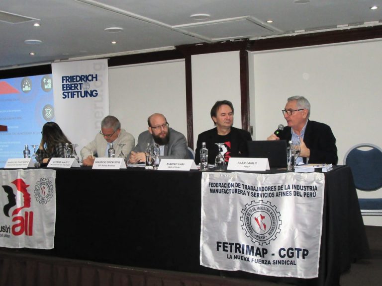 Conferencia “La Política Industrial en el Perú: La visión del sector trabajador y de la academia”