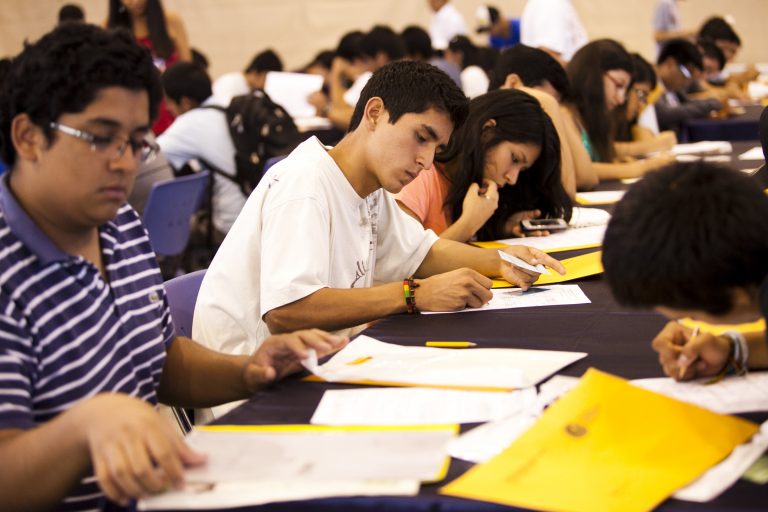 SALUDAMOS LOS AVANCES EN LOS PROCESOS DE LICENCIAMIENTO DE UNIVERSIDADES PERUANAS