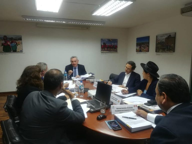 Sesiones ordinarias de comisiones del Parlamento Andino. Comisión III